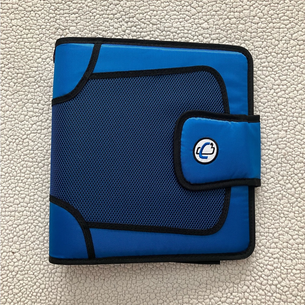 Five Star 2" 3-Ring Zipper Binders, Black/blue (29052CE8) New, unused.